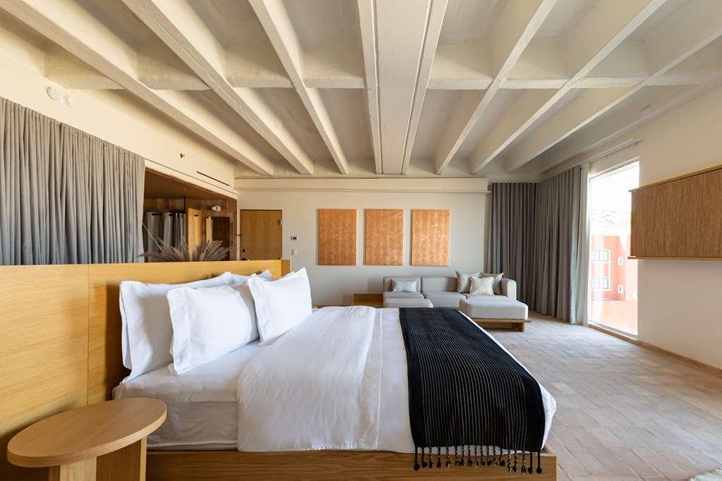 Albor San Miguel De Allende Tapestry Collection By Hilton Room photo